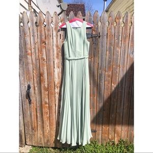 Maxi sage green dress sleeveless